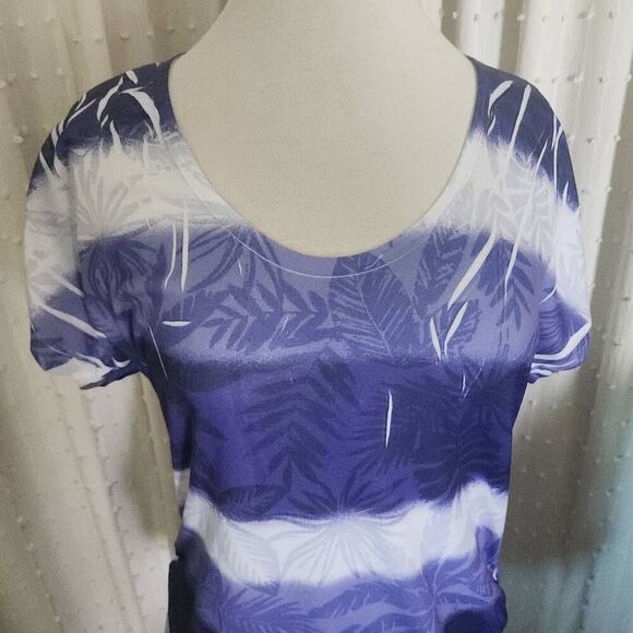 F67 Maurice's tropical tie-dye tee - Picture 3 of 8